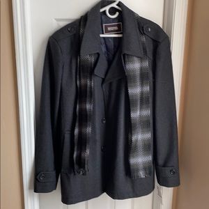 Michael Kors men’s coat with scarf